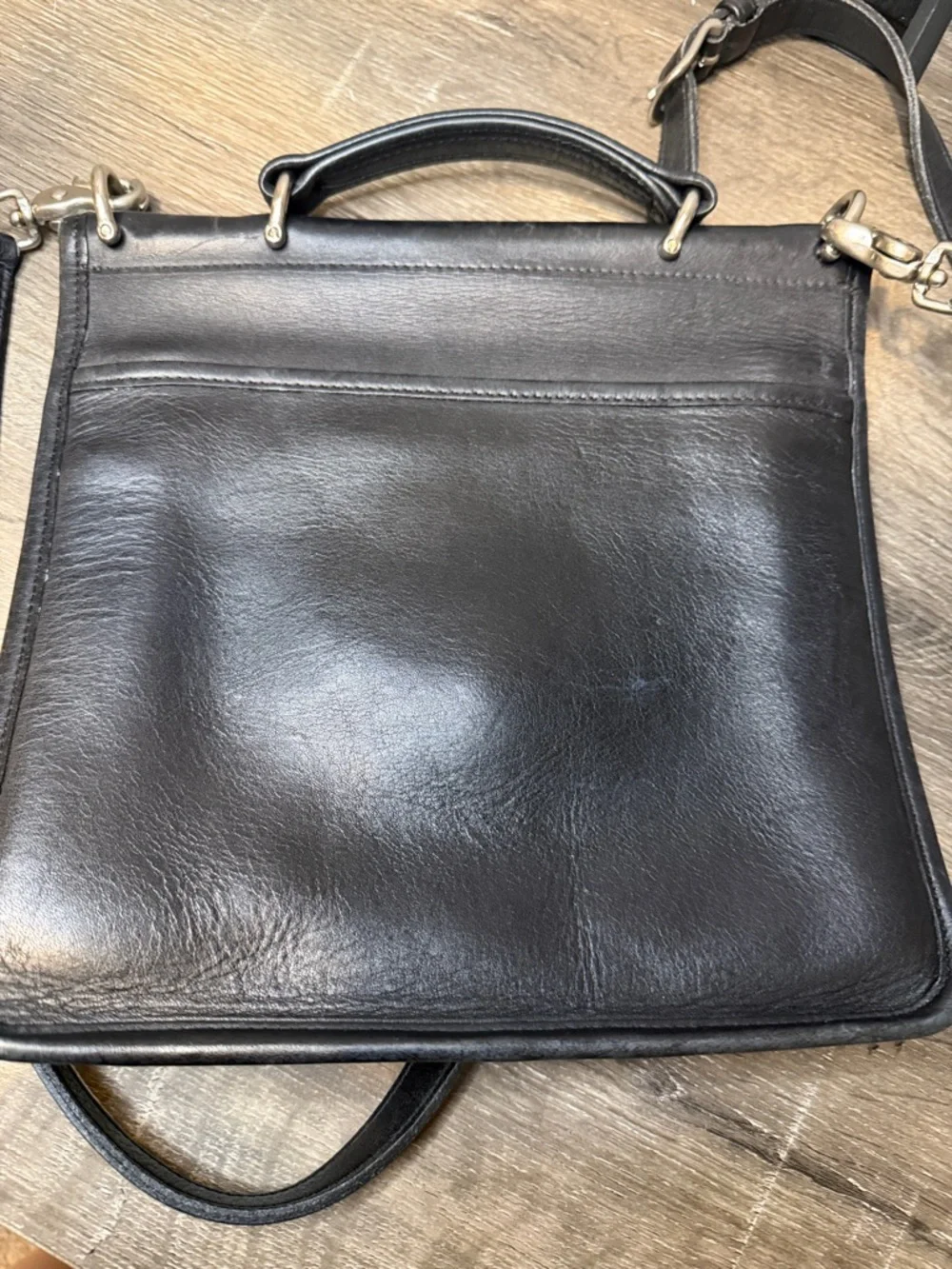 Vintage Coach Willis Bag (model number 9927), - Picture 3 of 6